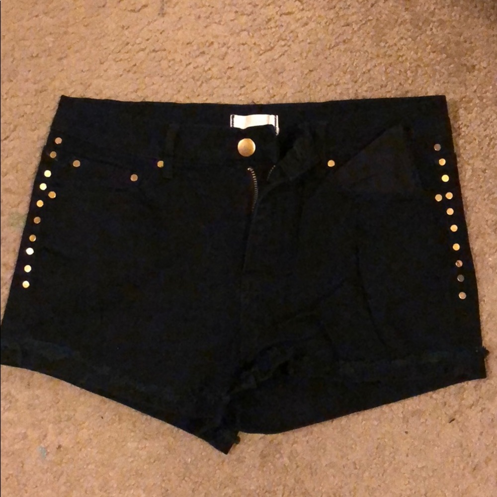 Forever 21 black shorts
